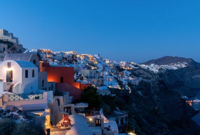 Au crépuscule sur Santorin